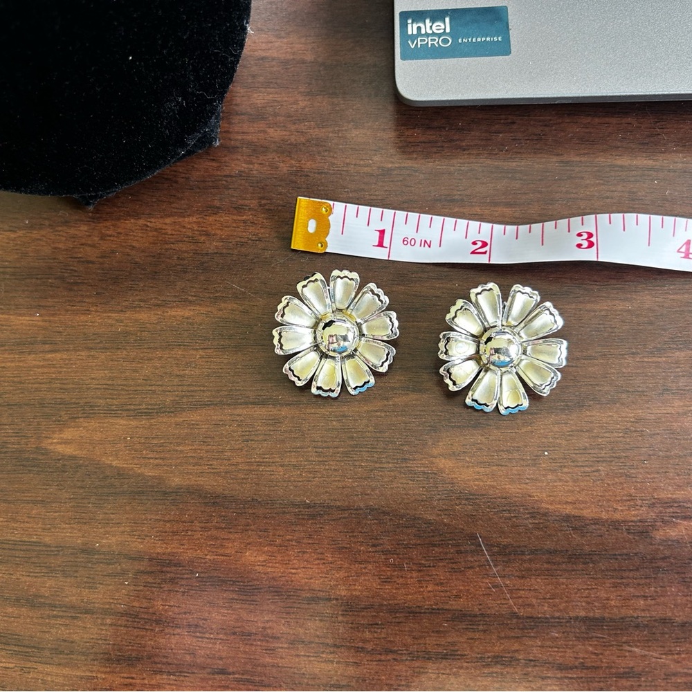 Silver and Cream Flower Earrings